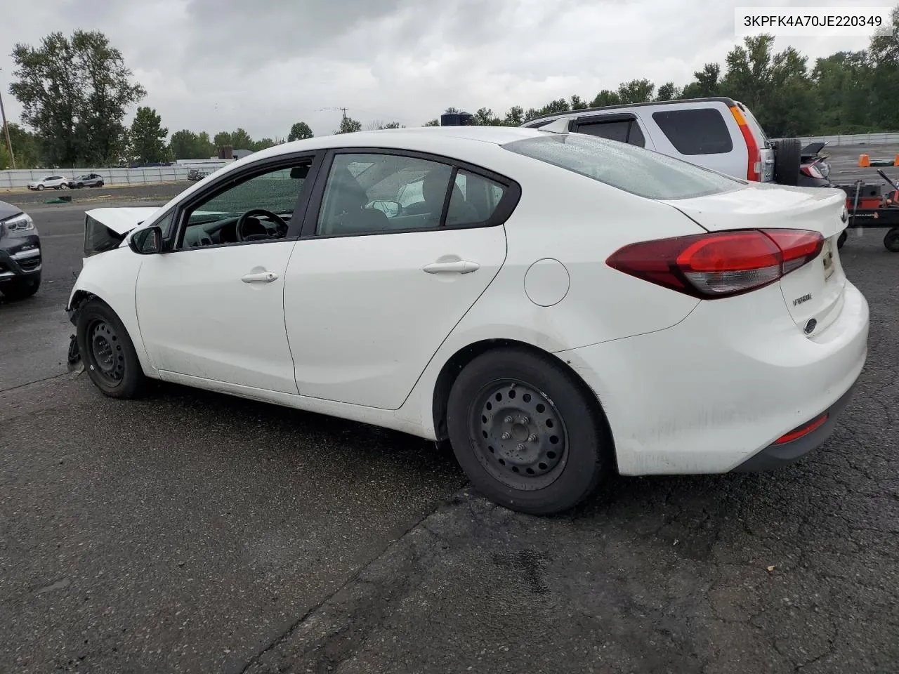 2018 Kia Forte Lx VIN: 3KPFK4A70JE220349 Lot: 68750604