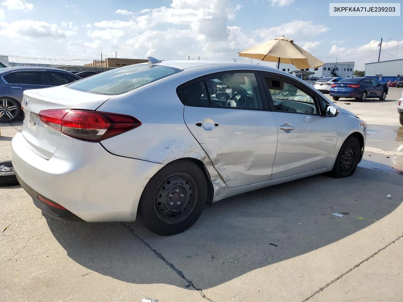 3KPFK4A71JE239203 2018 Kia Forte Lx