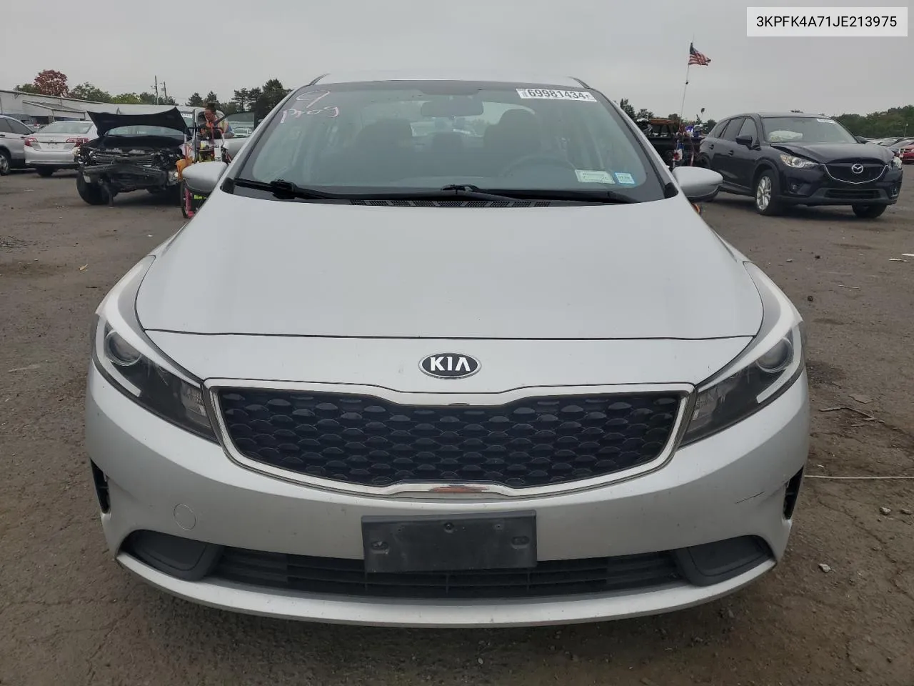 3KPFK4A71JE213975 2018 Kia Forte Lx