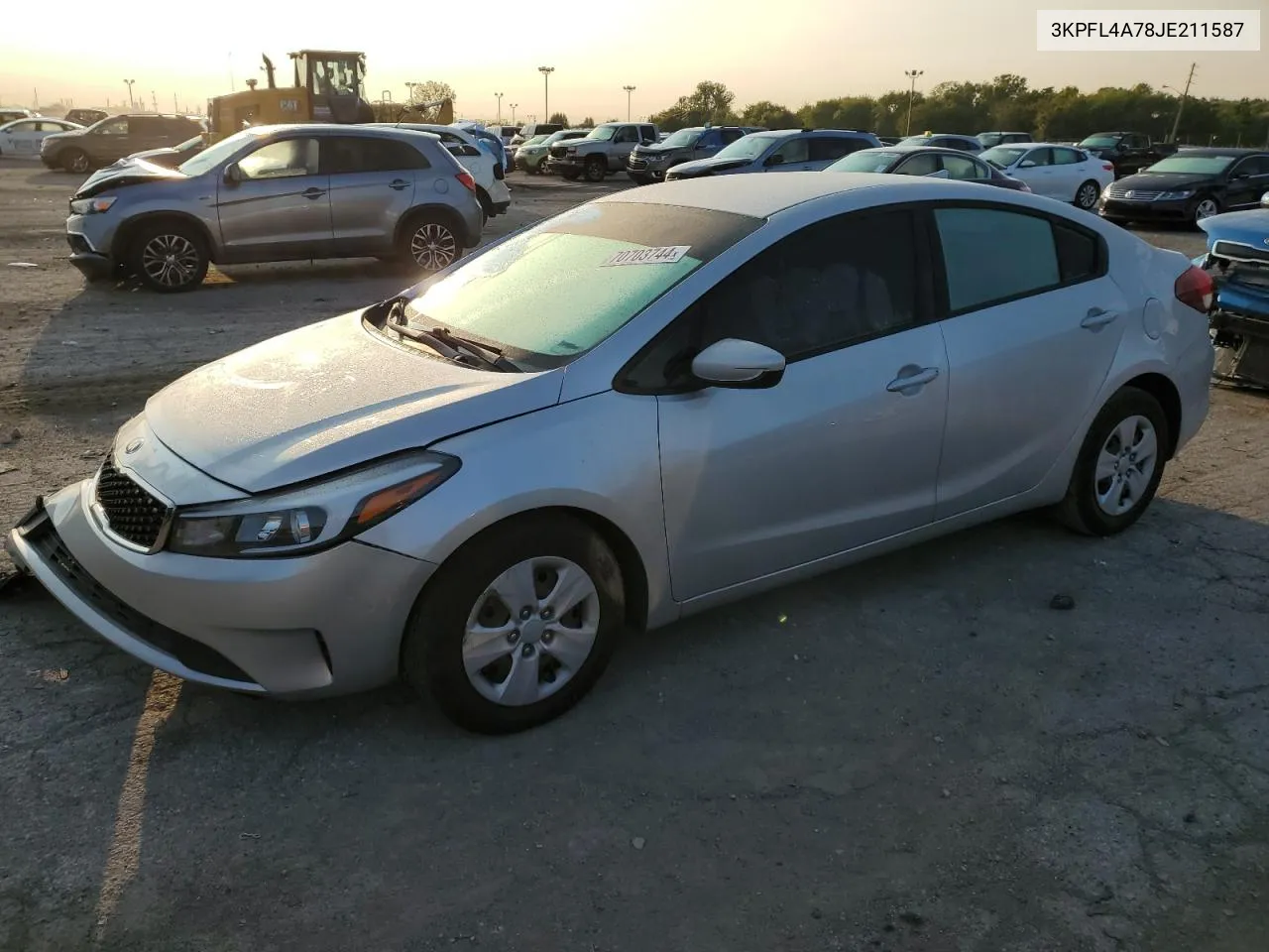 2018 Kia Forte Lx VIN: 3KPFL4A78JE211587 Lot: 70703744