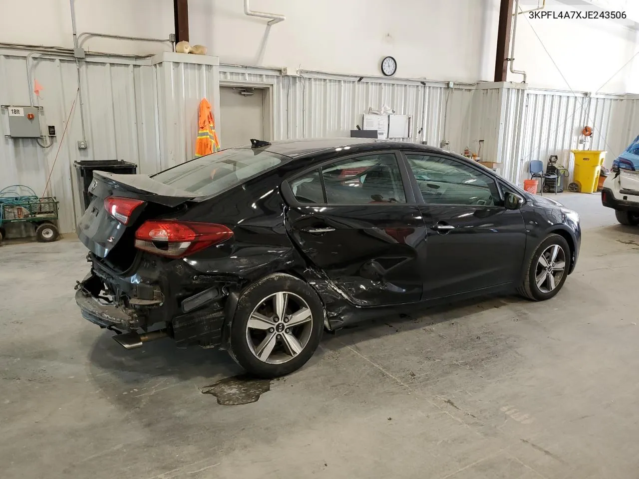 2018 Kia Forte Lx VIN: 3KPFL4A7XJE243506 Lot: 71638414