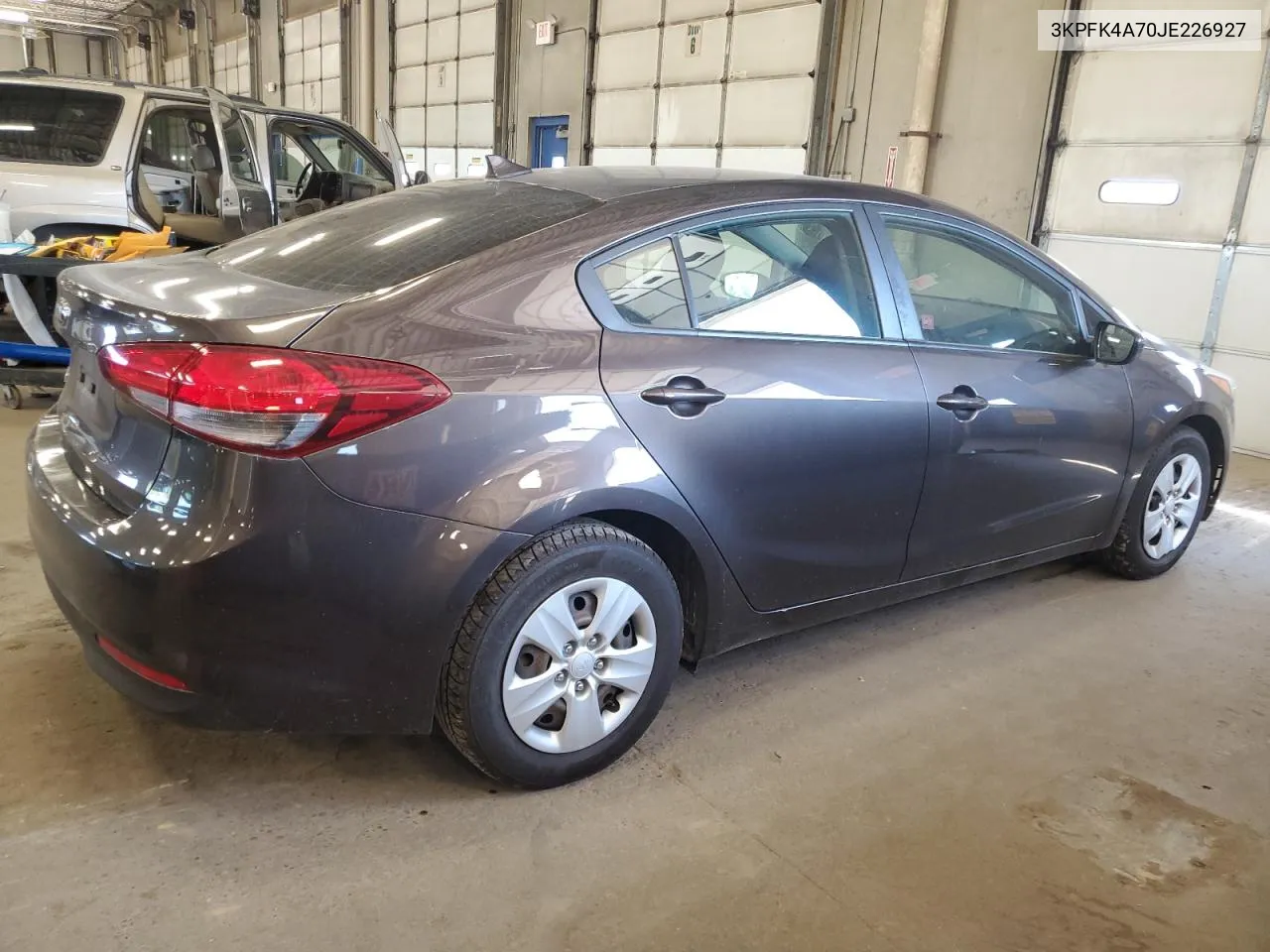 2018 Kia Forte Lx VIN: 3KPFK4A70JE226927 Lot: 71883794