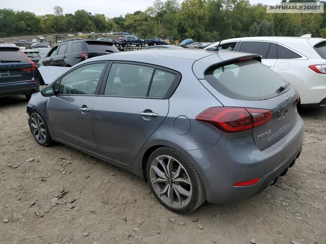 3KPFN5A3XJE243051 2018 Kia Forte Ex