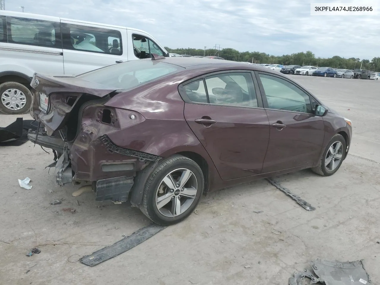 2018 Kia Forte Lx VIN: 3KPFL4A74JE268966 Lot: 72418374