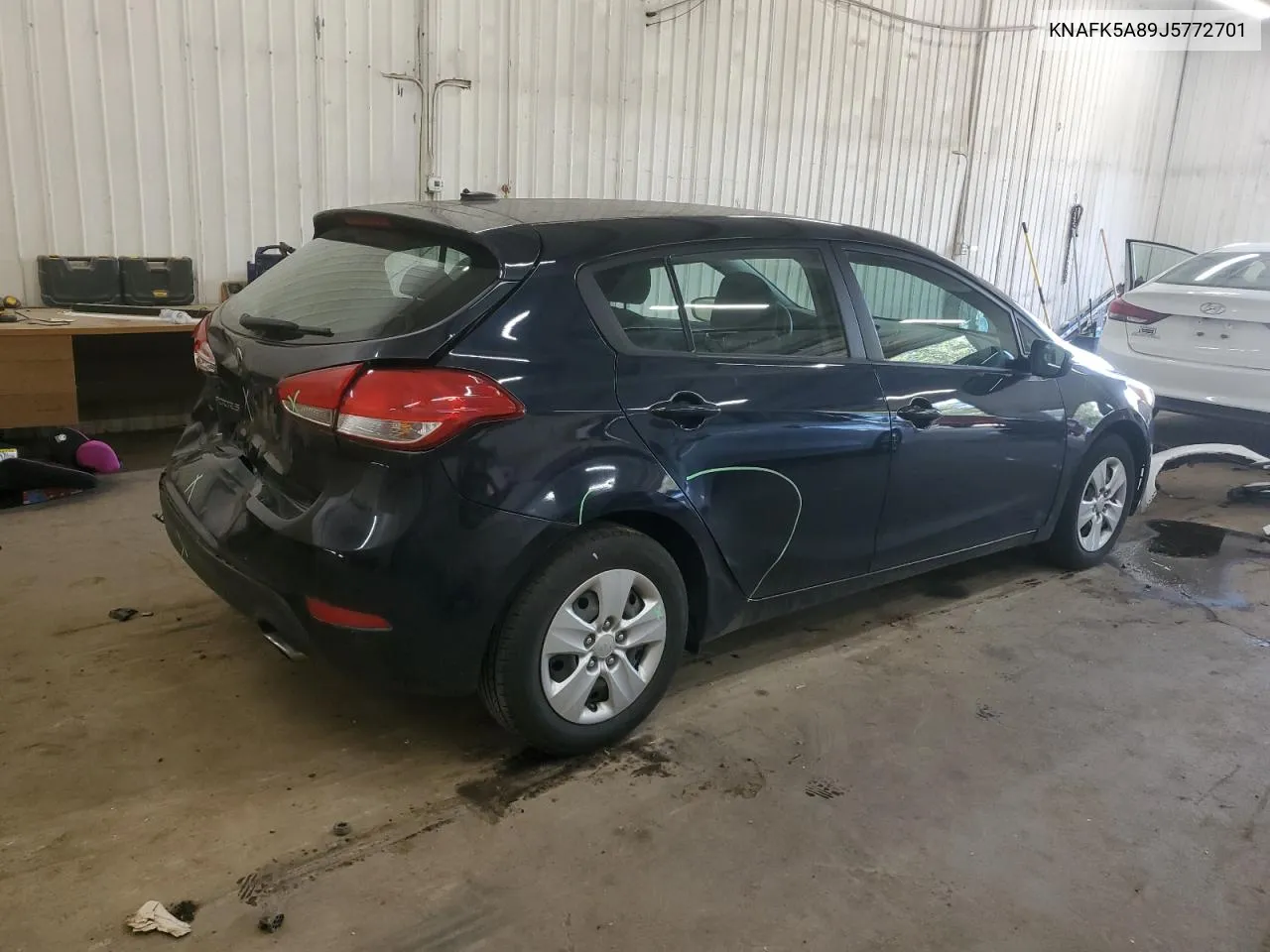 2018 Kia Forte Lx VIN: KNAFK5A89J5772701 Lot: 72466674