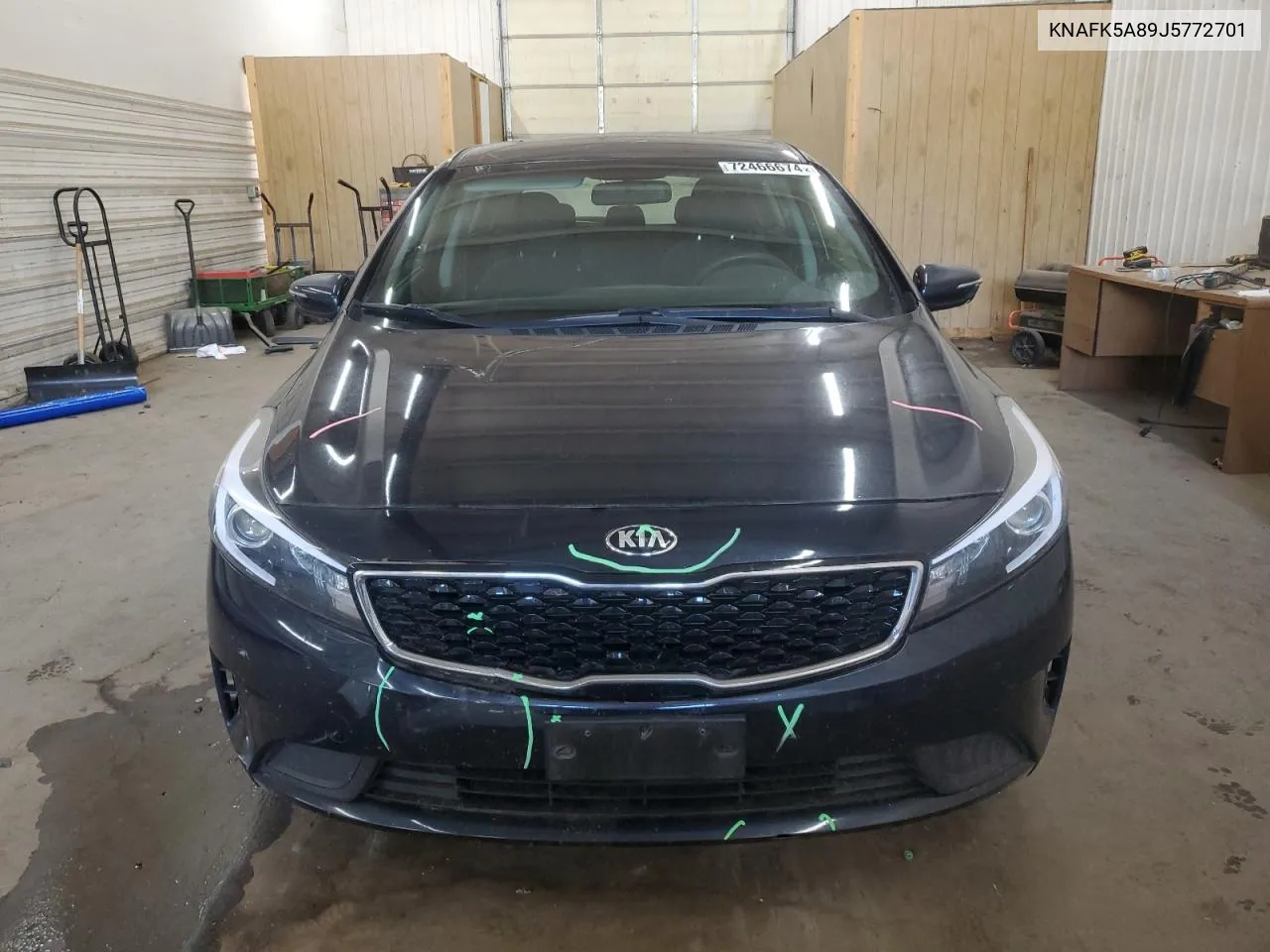 KNAFK5A89J5772701 2018 Kia Forte Lx