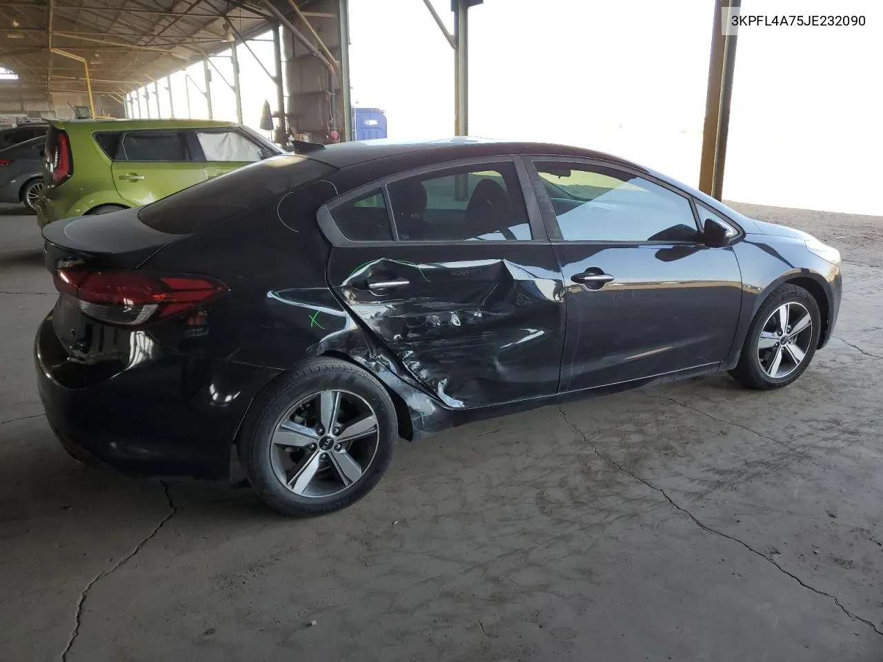 3KPFL4A75JE232090 2018 Kia Forte Lx