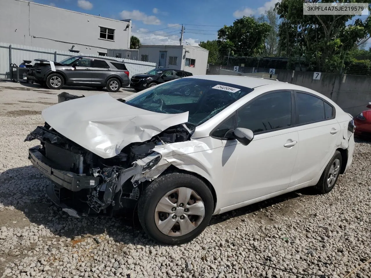 2018 Kia Forte Lx VIN: 3KPFL4A75JE219579 Lot: 75409594