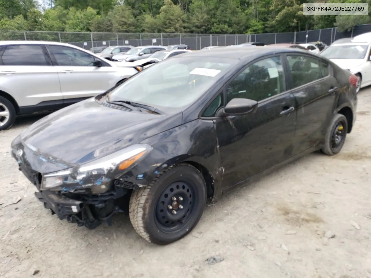 3KPFK4A72JE227769 2018 Kia Forte Lx