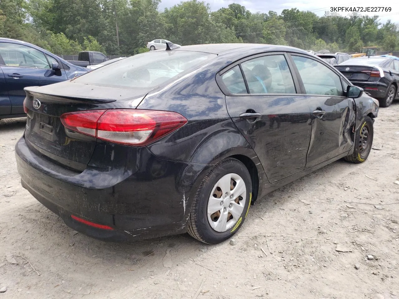 2018 Kia Forte Lx VIN: 3KPFK4A72JE227769 Lot: 76934954