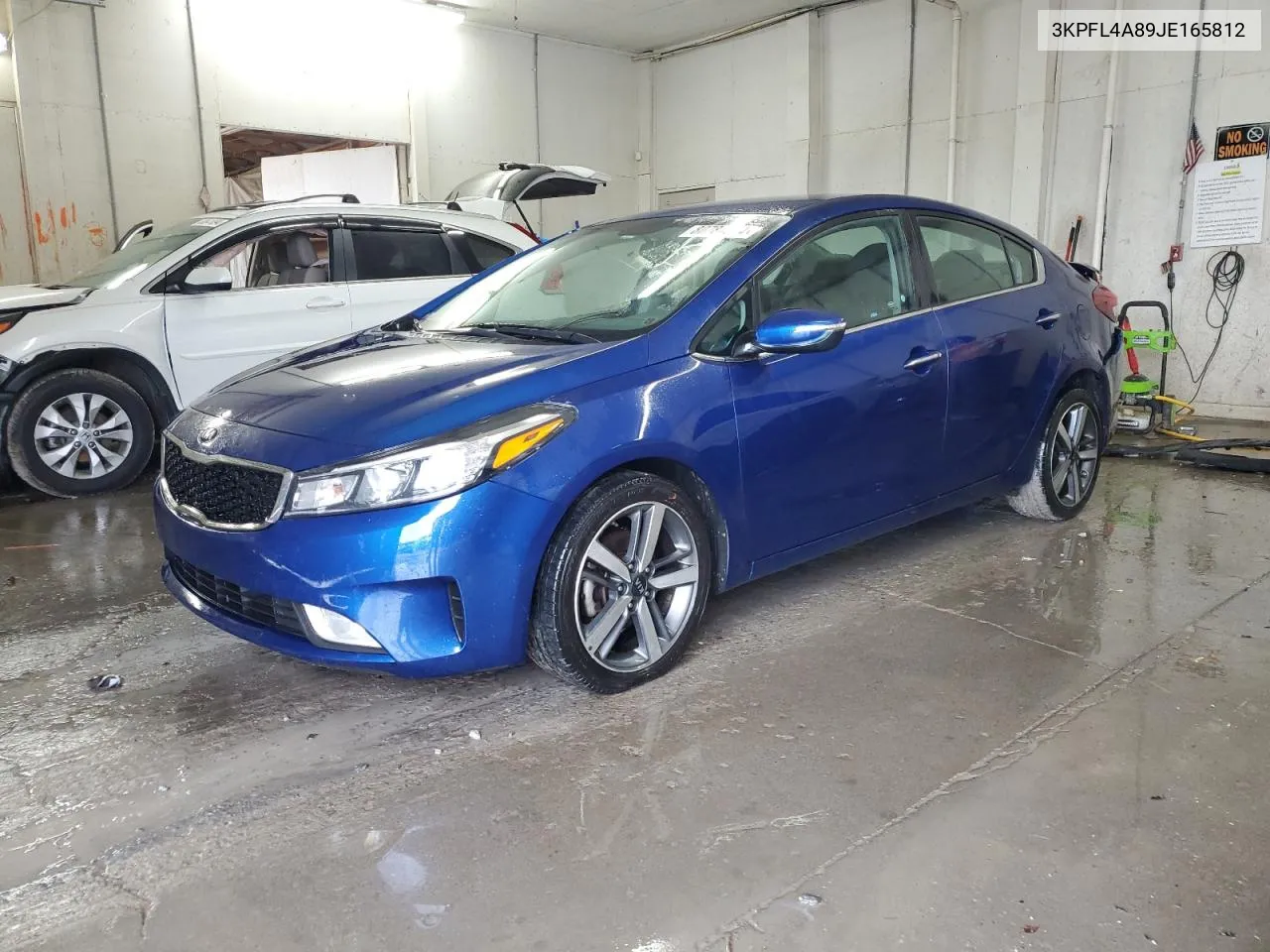 2018 Kia Forte Ex VIN: 3KPFL4A89JE165812 Lot: 80787684