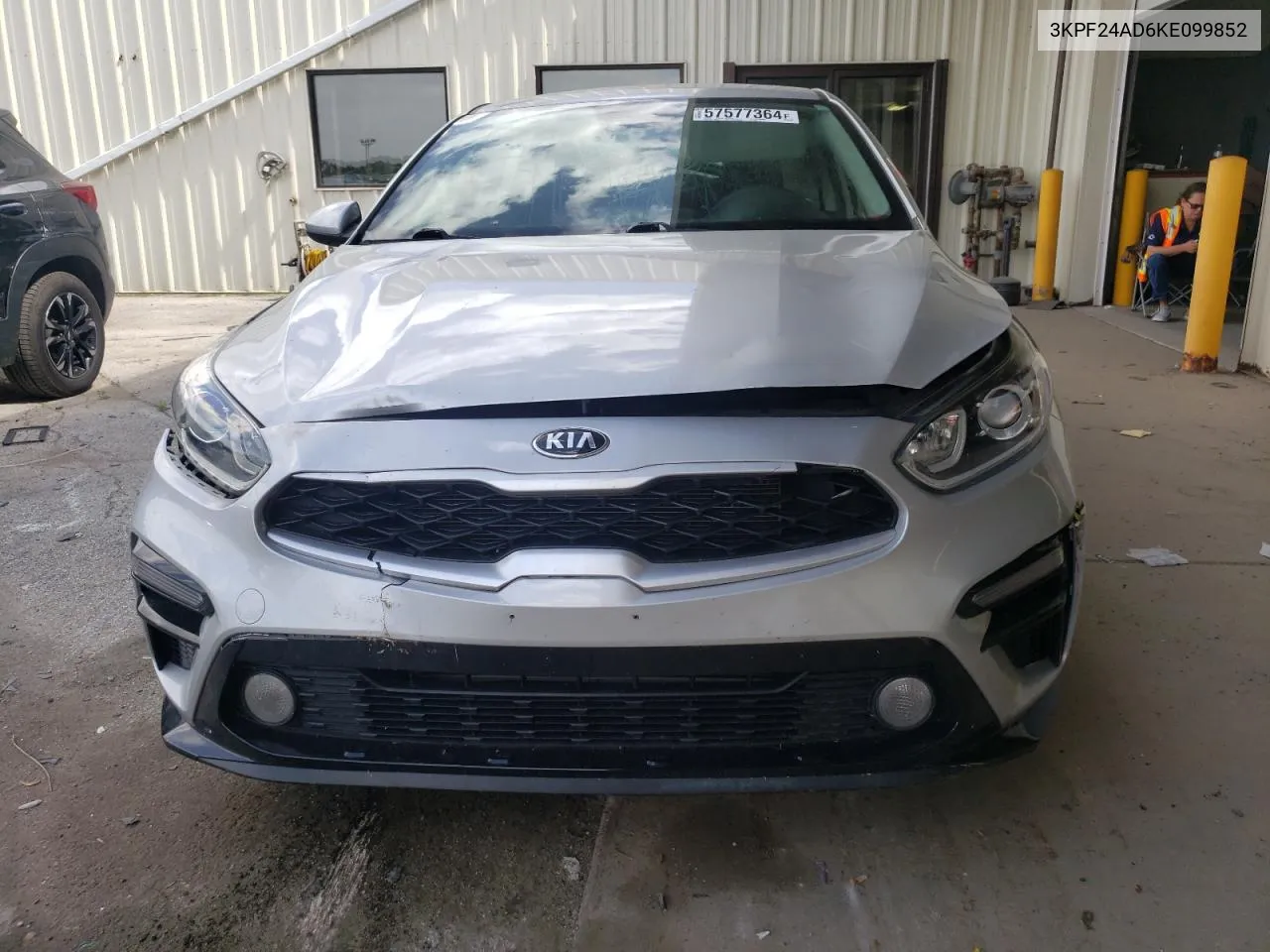 3KPF24AD6KE099852 2019 Kia Forte Fe