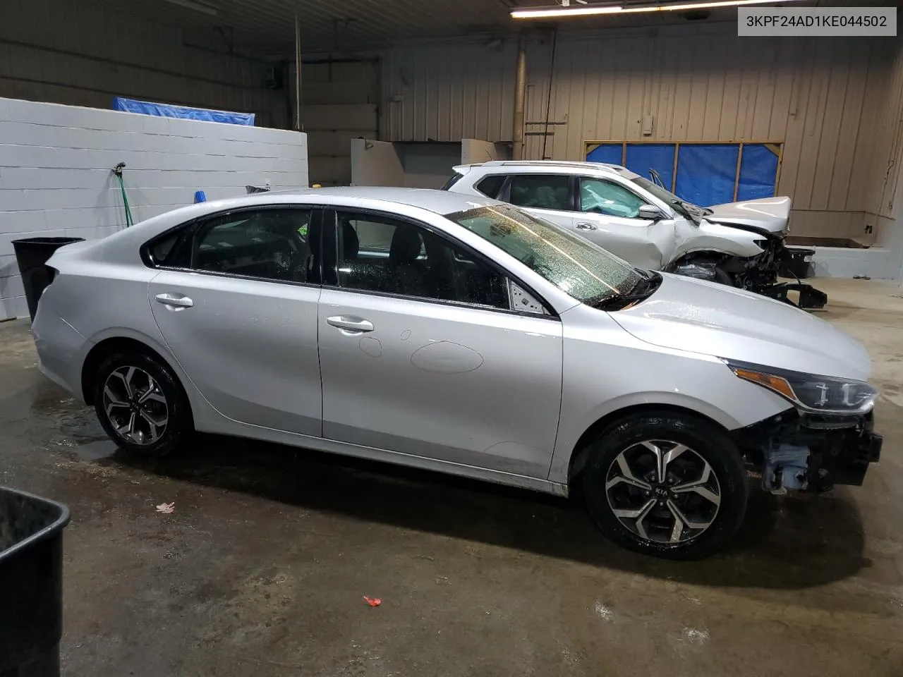 3KPF24AD1KE044502 2019 Kia Forte Fe