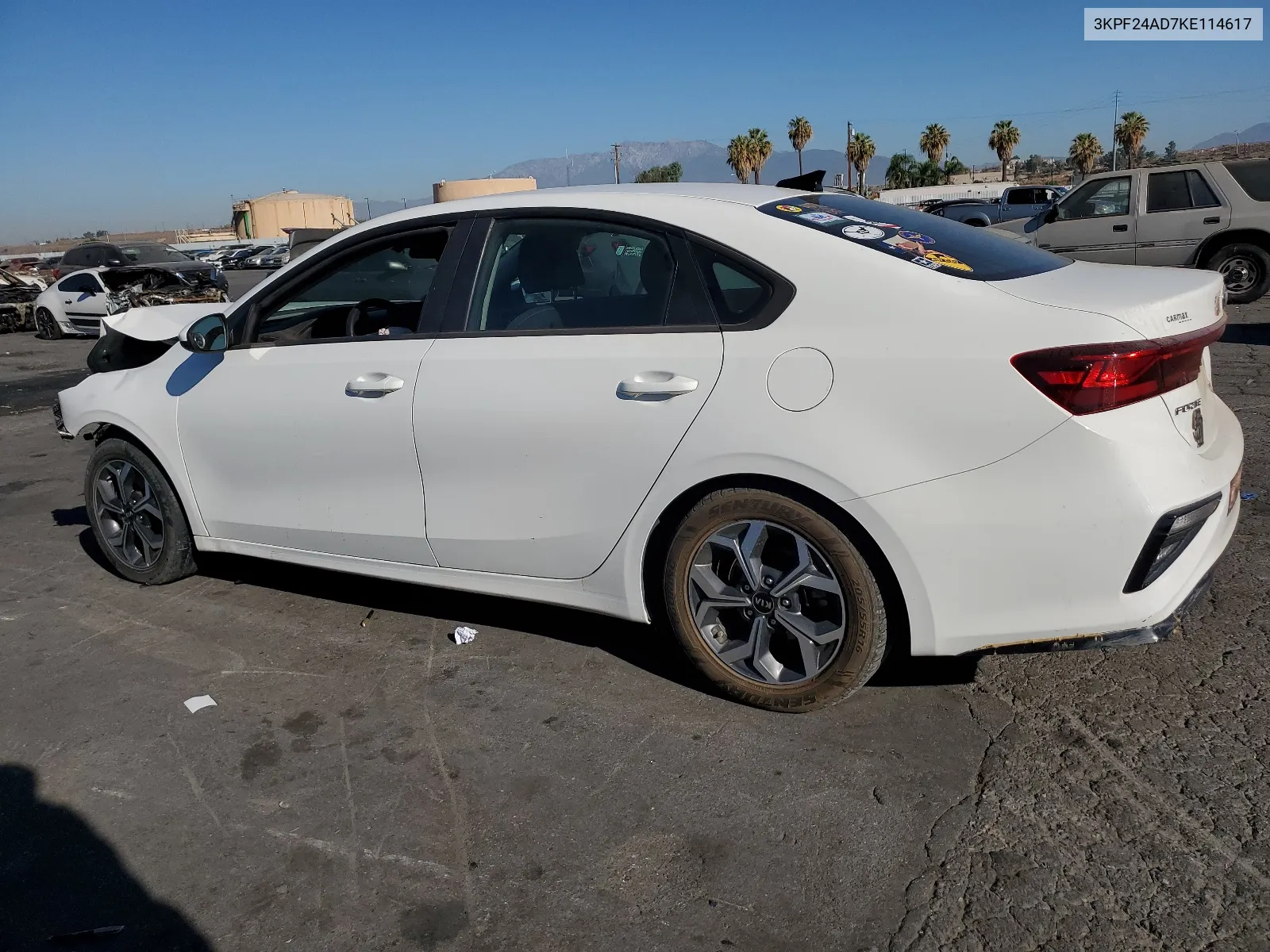 3KPF24AD7KE114617 2019 Kia Forte Fe