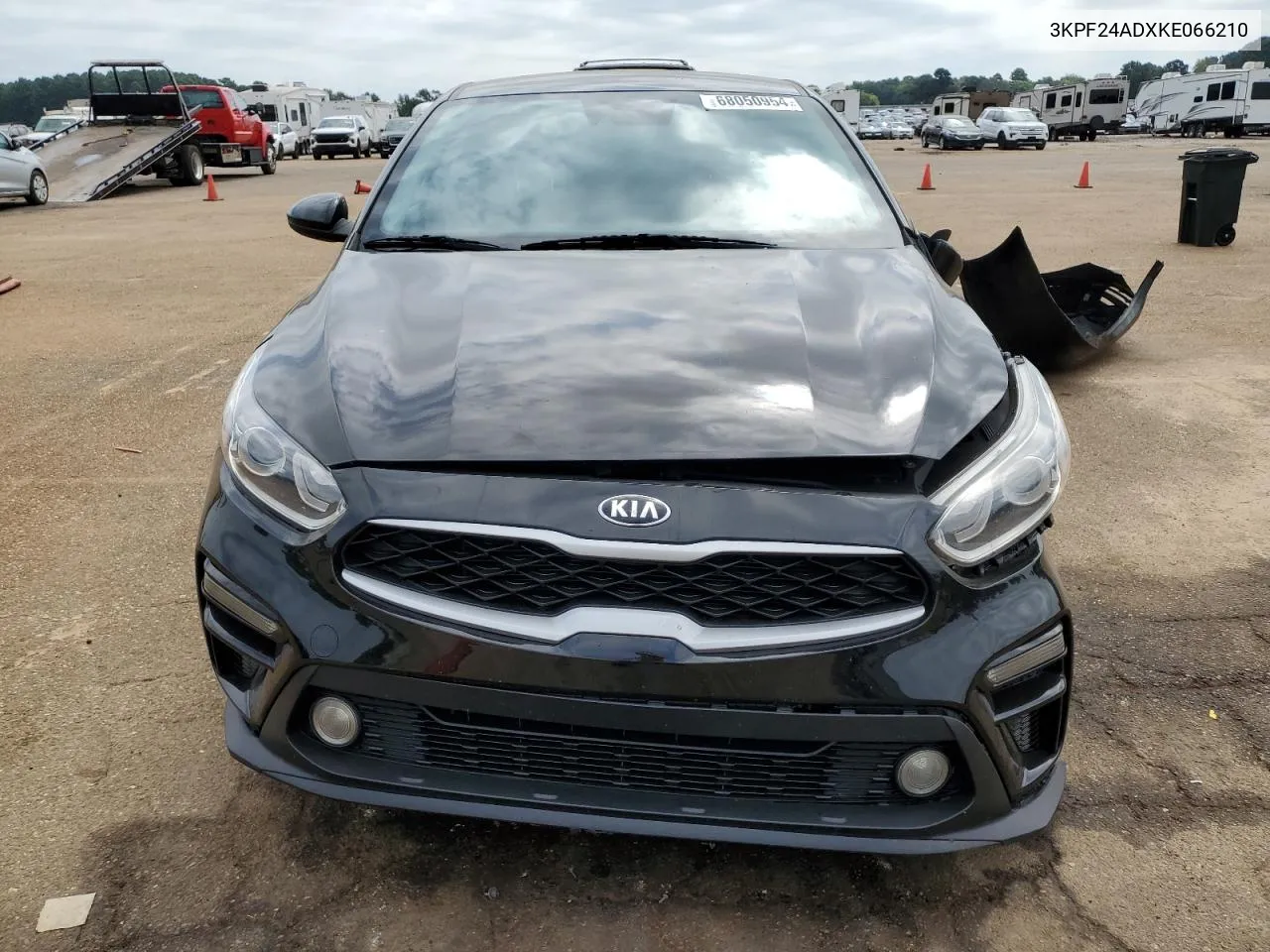 2019 Kia Forte Fe VIN: 3KPF24ADXKE066210 Lot: 68050954