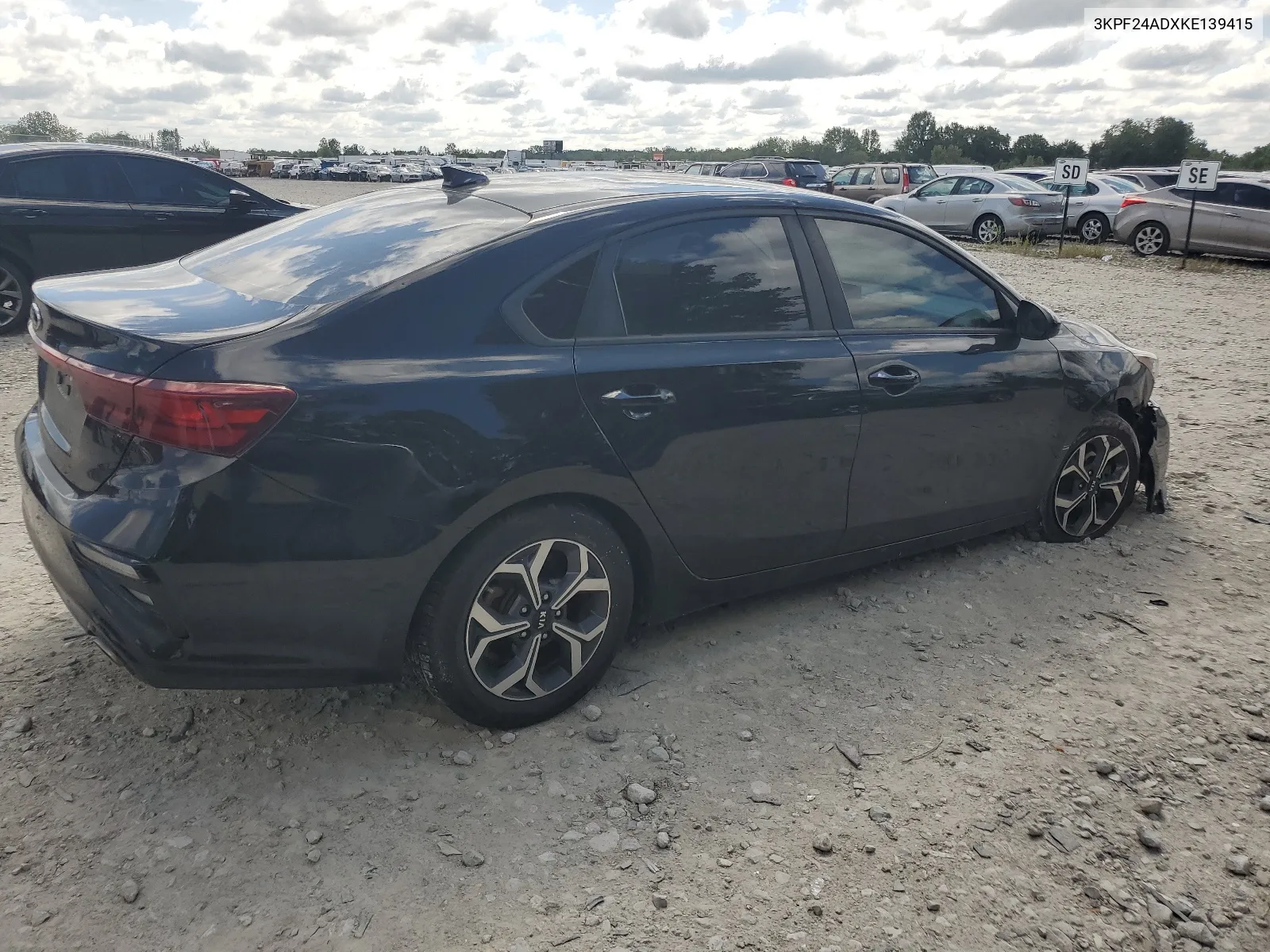 3KPF24ADXKE139415 2019 Kia Forte Fe