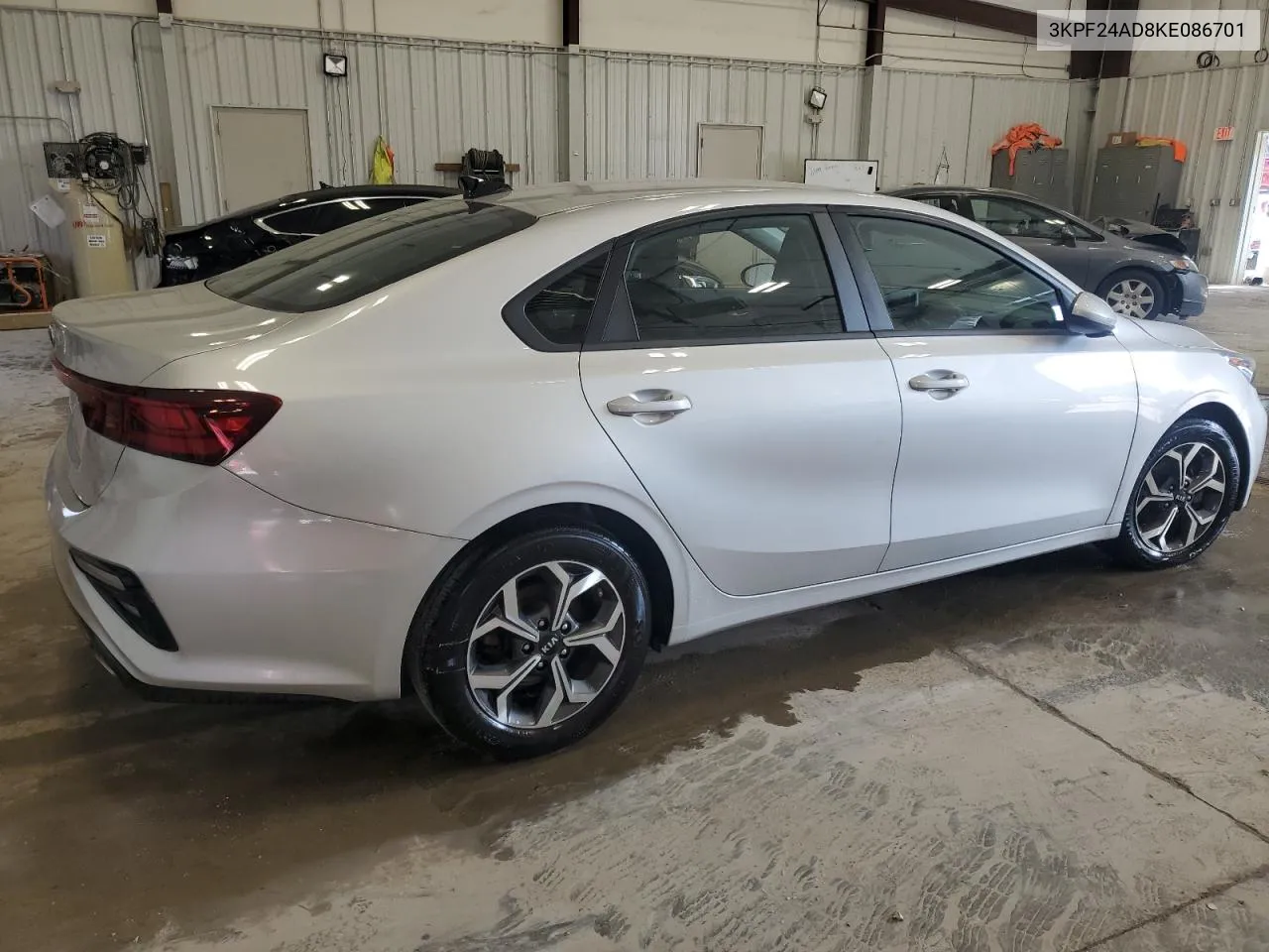 3KPF24AD8KE086701 2019 Kia Forte Fe