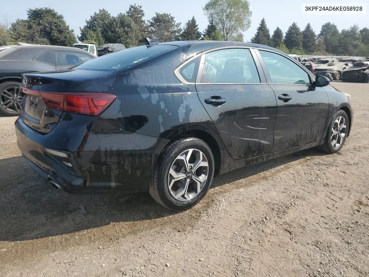 2019 Kia Forte Fe VIN: 3KPF24AD6KE058928 Lot: 70425894