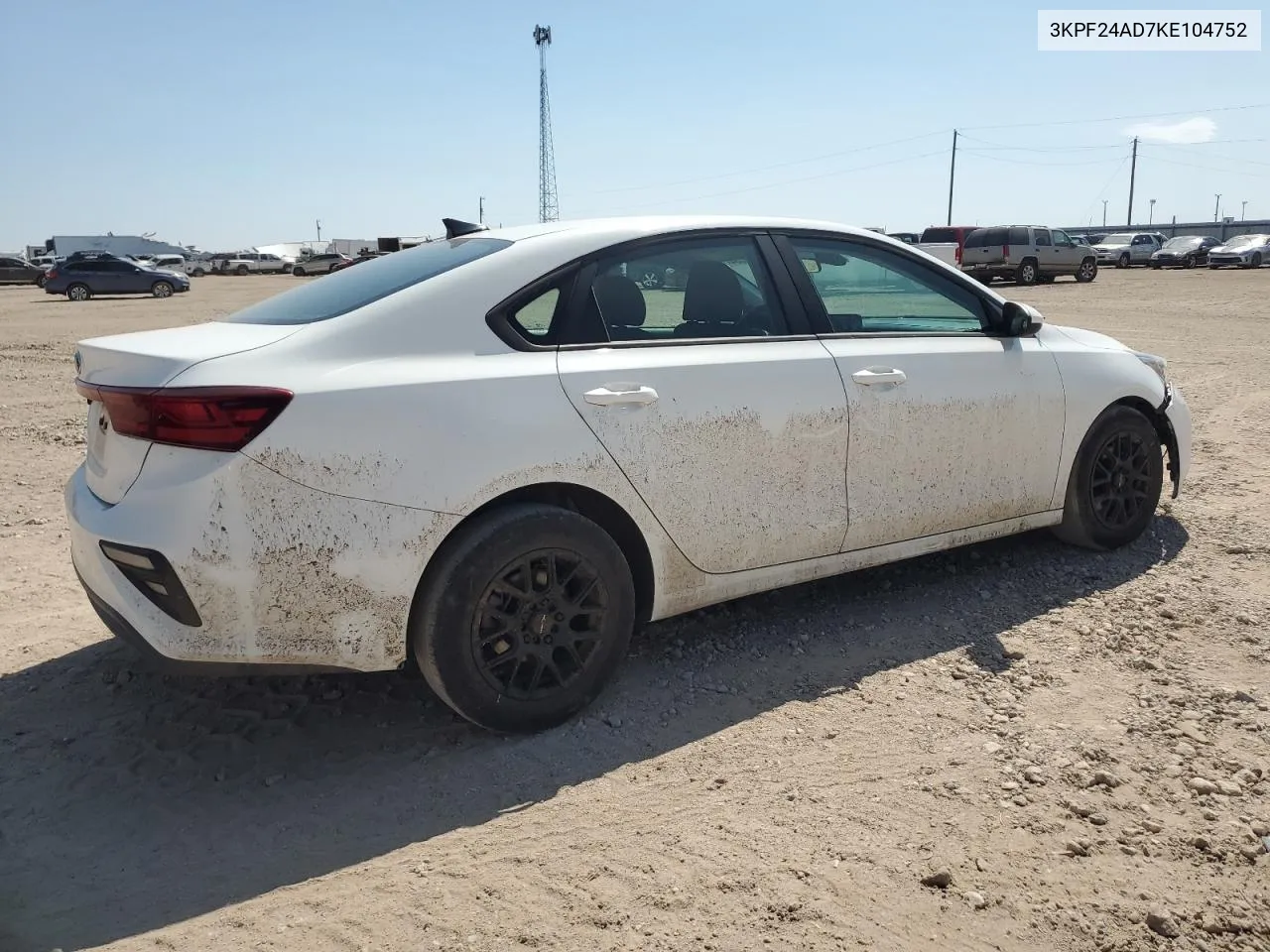 2019 Kia Forte Fe VIN: 3KPF24AD7KE104752 Lot: 70784634