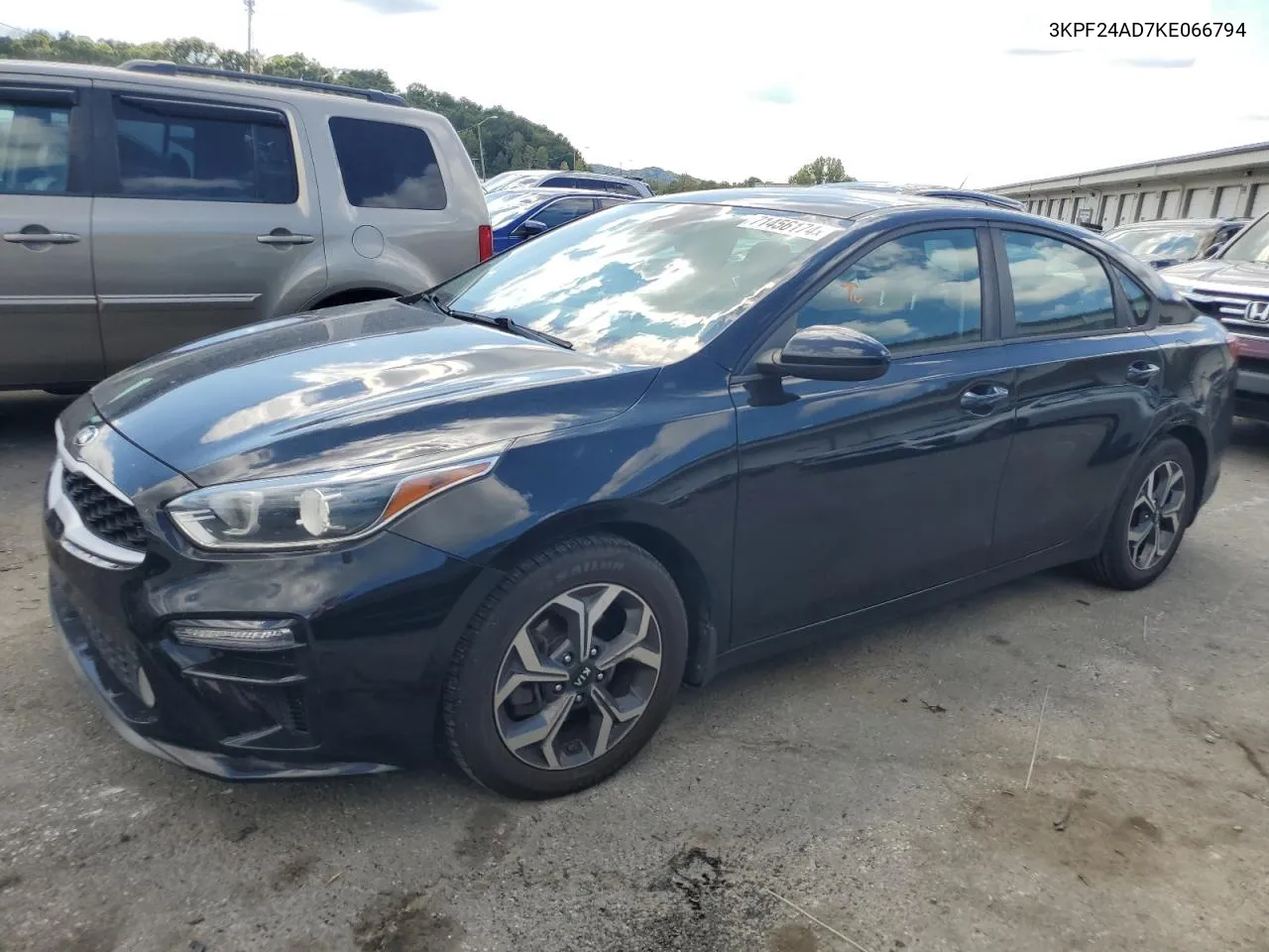 2019 Kia Forte Fe VIN: 3KPF24AD7KE066794 Lot: 71456174