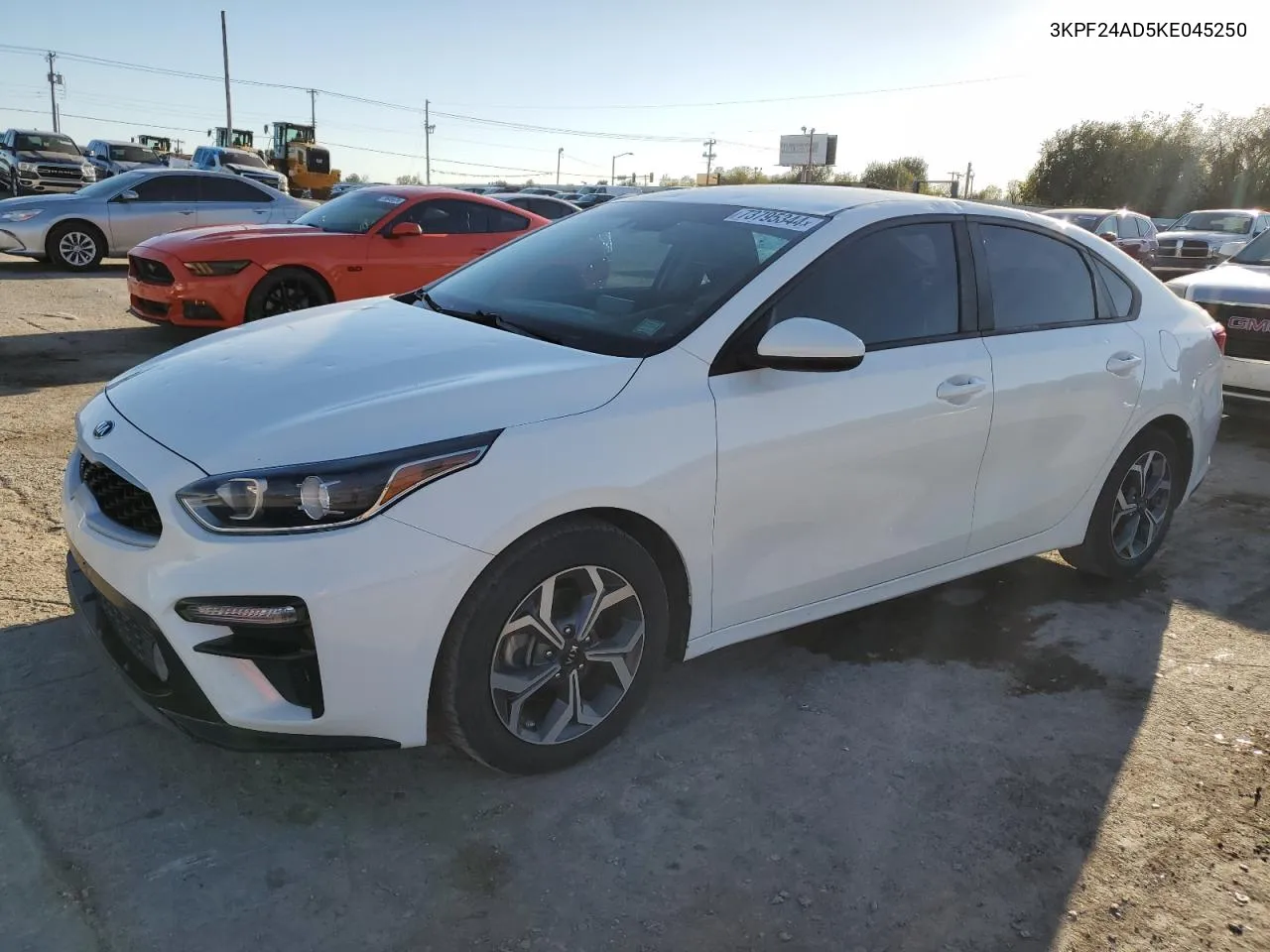 2019 Kia Forte Fe VIN: 3KPF24AD5KE045250 Lot: 73795344