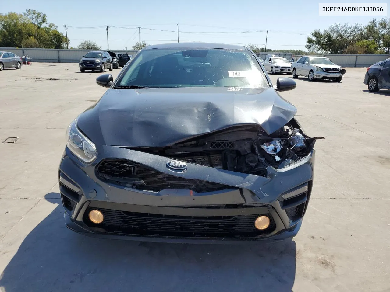 2019 Kia Forte Fe VIN: 3KPF24AD0KE133056 Lot: 74232964