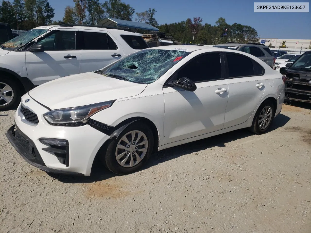 2019 Kia Forte Fe VIN: 3KPF24AD9KE123657 Lot: 75174004