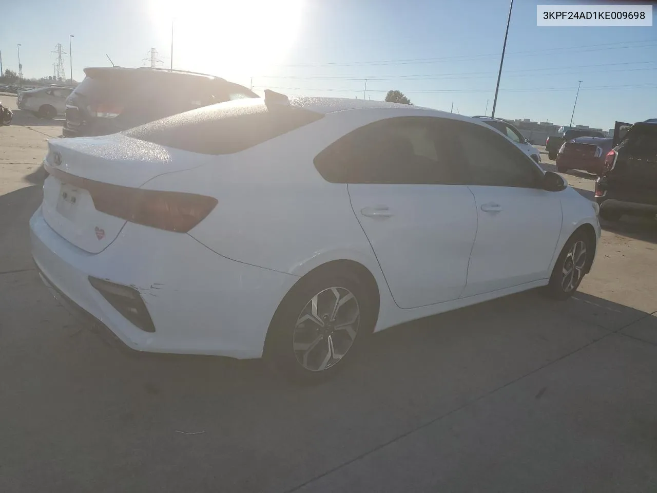 2019 Kia Forte Fe VIN: 3KPF24AD1KE009698 Lot: 79494914