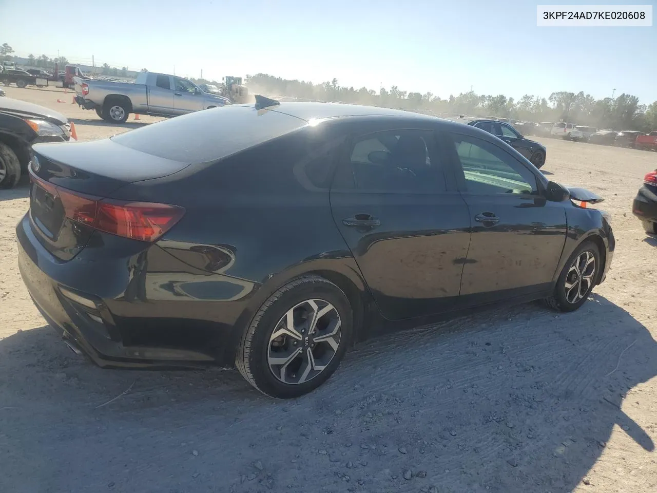 2019 Kia Forte Fe VIN: 3KPF24AD7KE020608 Lot: 80544564