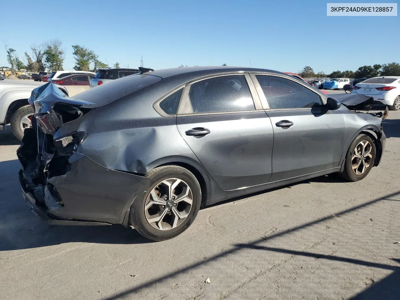 2019 Kia Forte Fe VIN: 3KPF24AD9KE128857 Lot: 81753074