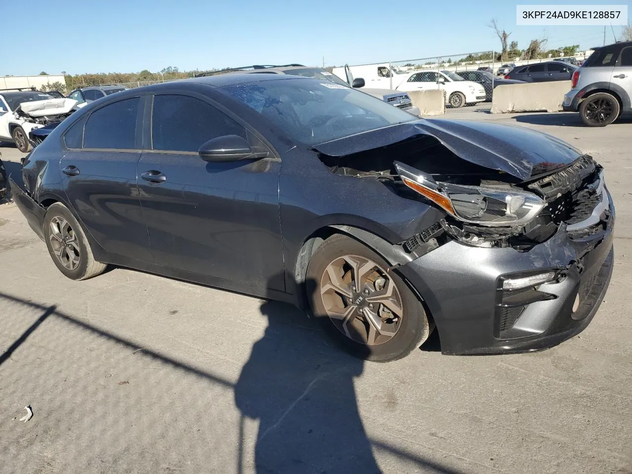 2019 Kia Forte Fe VIN: 3KPF24AD9KE128857 Lot: 81753074