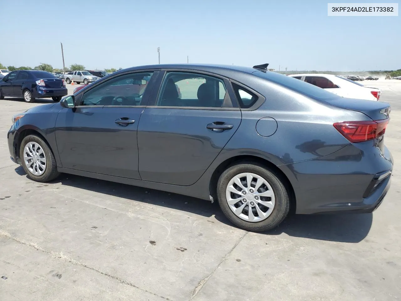 3KPF24AD2LE173382 2020 Kia Forte Fe