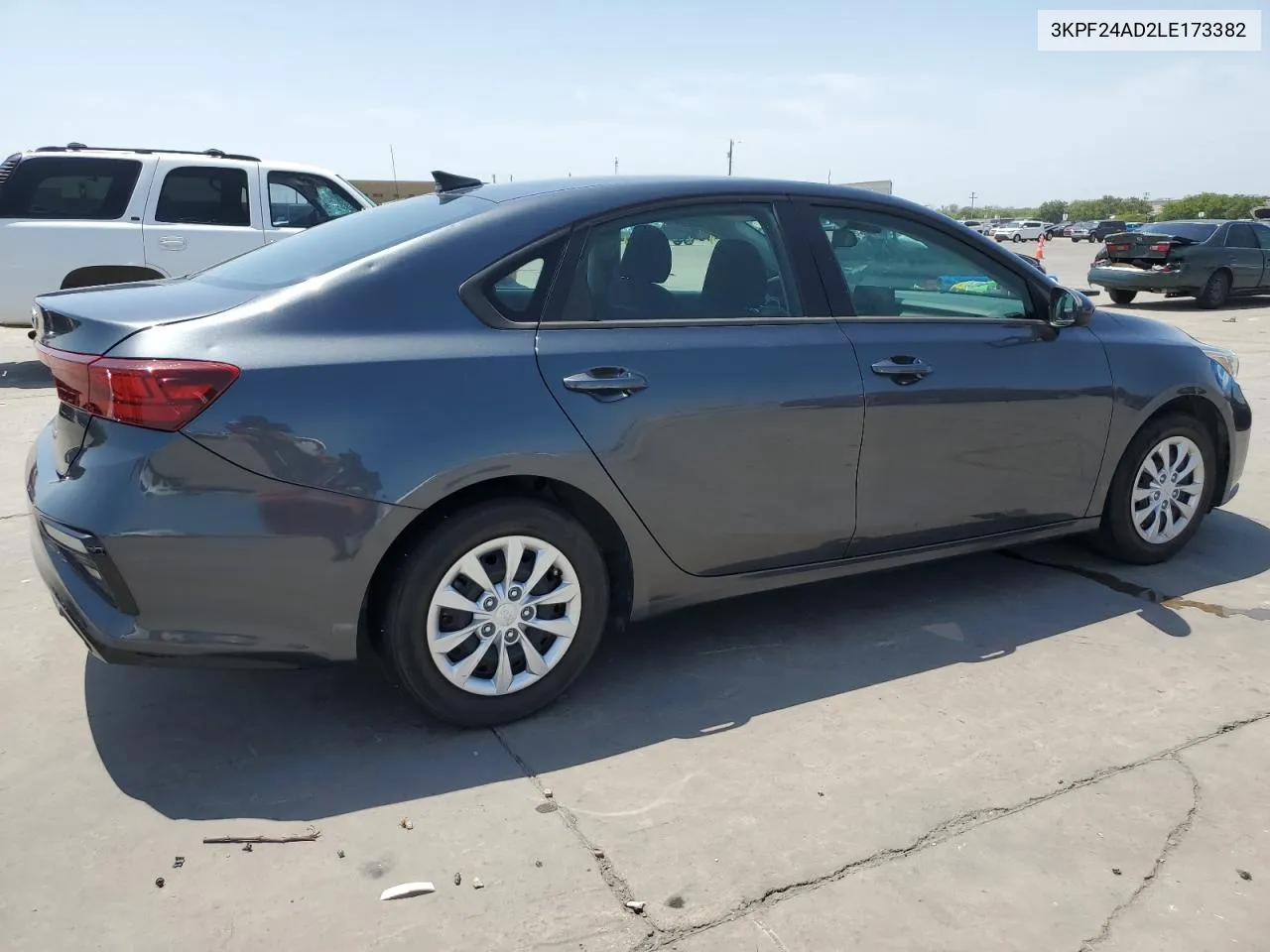 2020 Kia Forte Fe VIN: 3KPF24AD2LE173382 Lot: 63139554