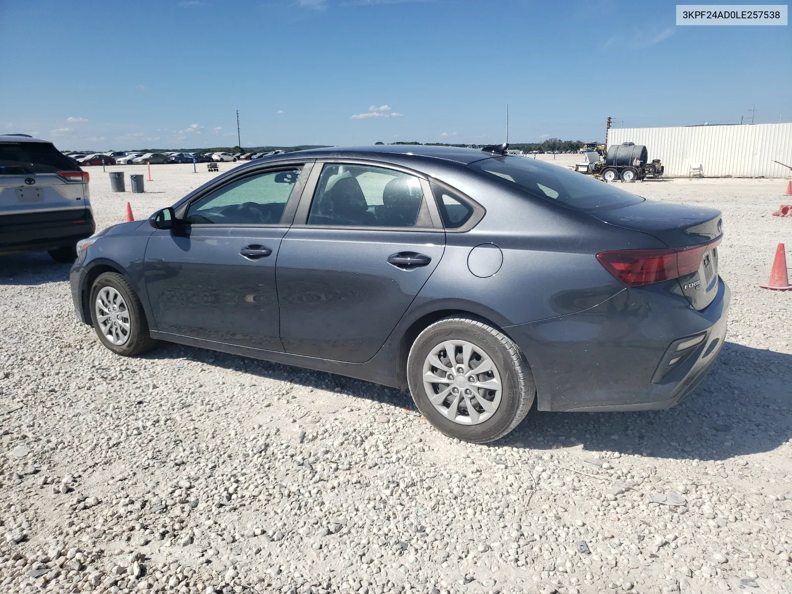 3KPF24AD0LE257538 2020 Kia Forte Fe