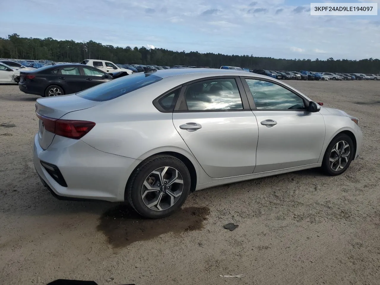 3KPF24AD9LE194097 2020 Kia Forte Fe