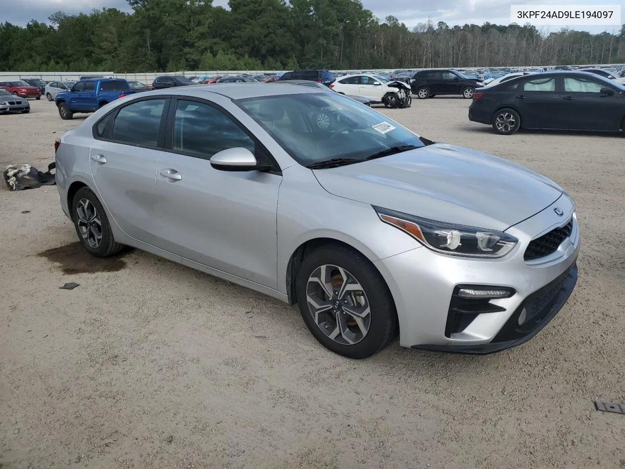 2020 Kia Forte Fe VIN: 3KPF24AD9LE194097 Lot: 70300844