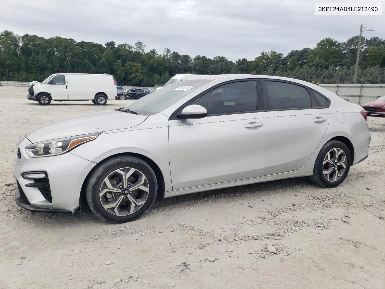 2020 Kia Forte Fe VIN: 3KPF24AD4LE212490 Lot: 70690294