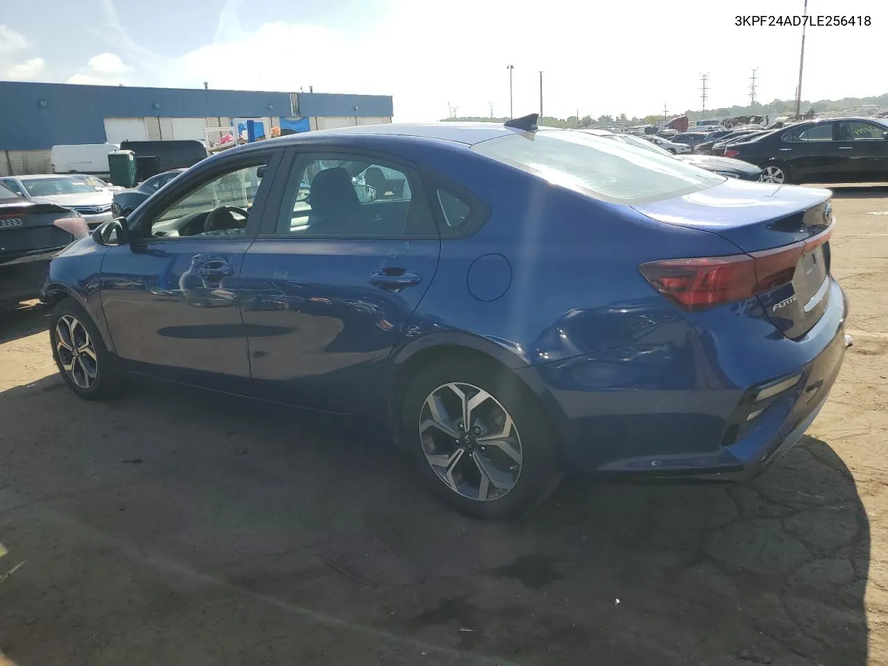 2020 Kia Forte Fe VIN: 3KPF24AD7LE256418 Lot: 70873034