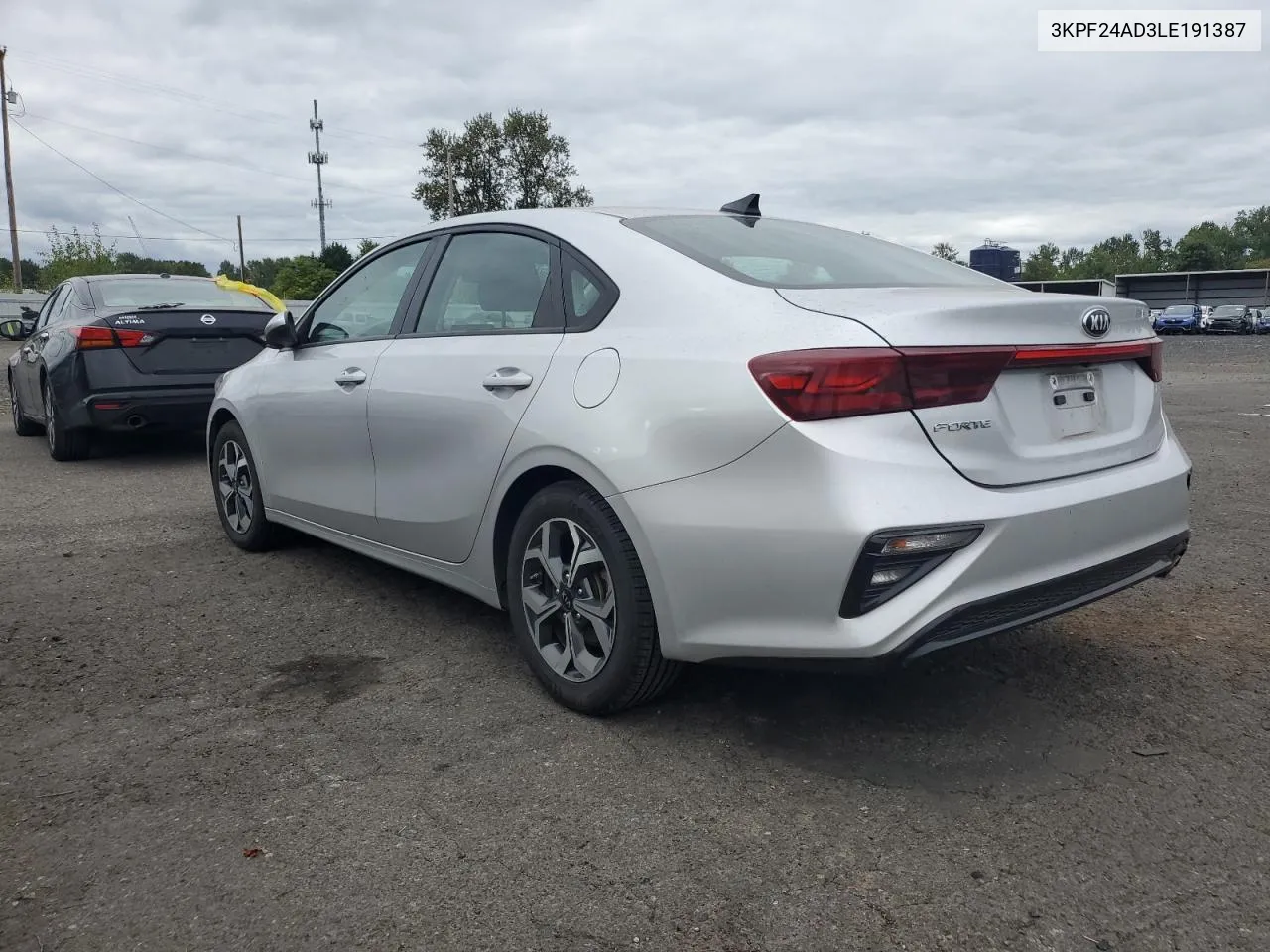 2020 Kia Forte Fe VIN: 3KPF24AD3LE191387 Lot: 71020714