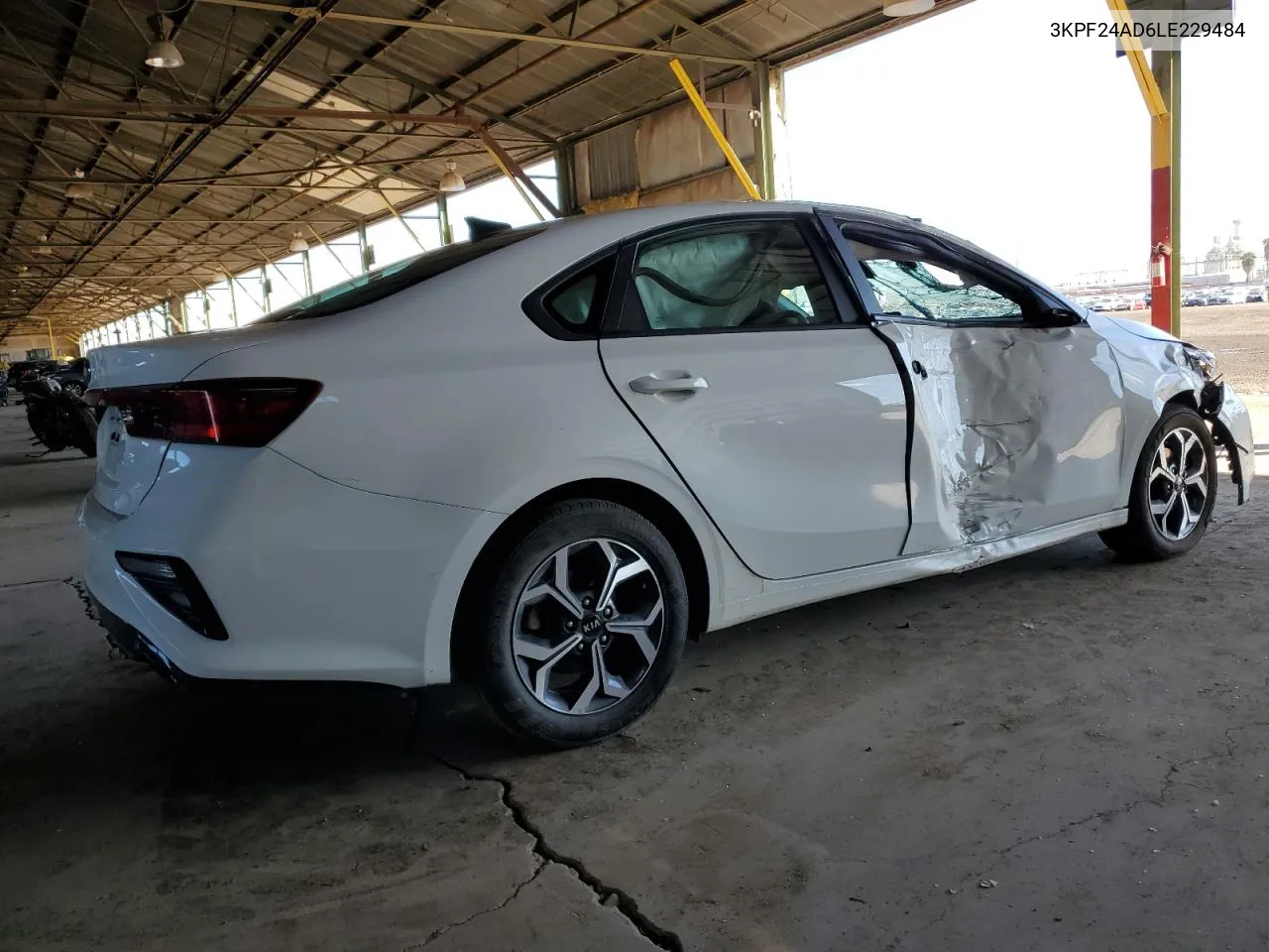 2020 Kia Forte Fe VIN: 3KPF24AD6LE229484 Lot: 77198644