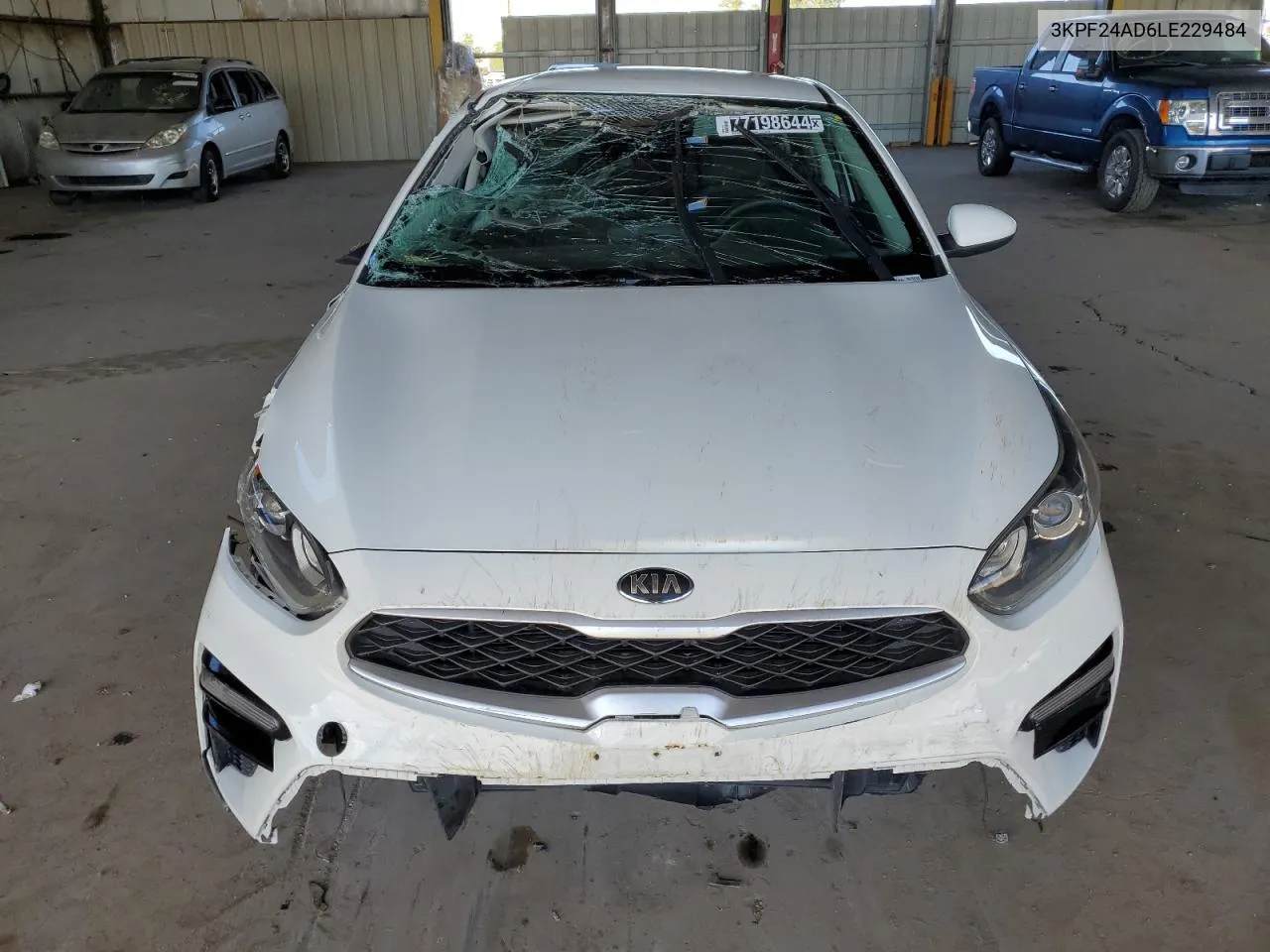 2020 Kia Forte Fe VIN: 3KPF24AD6LE229484 Lot: 77198644