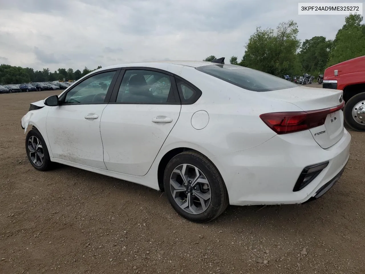 3KPF24AD9ME325272 2021 Kia Forte Fe