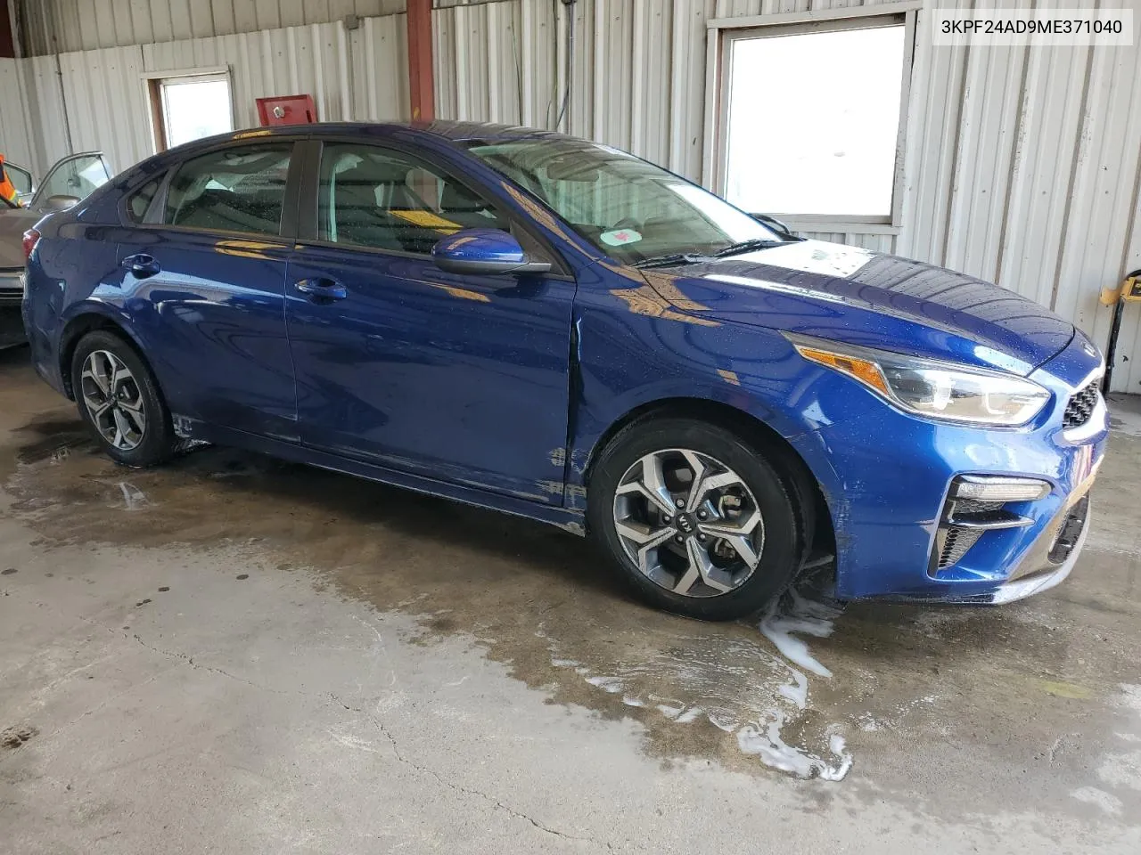 3KPF24AD9ME371040 2021 Kia Forte Fe