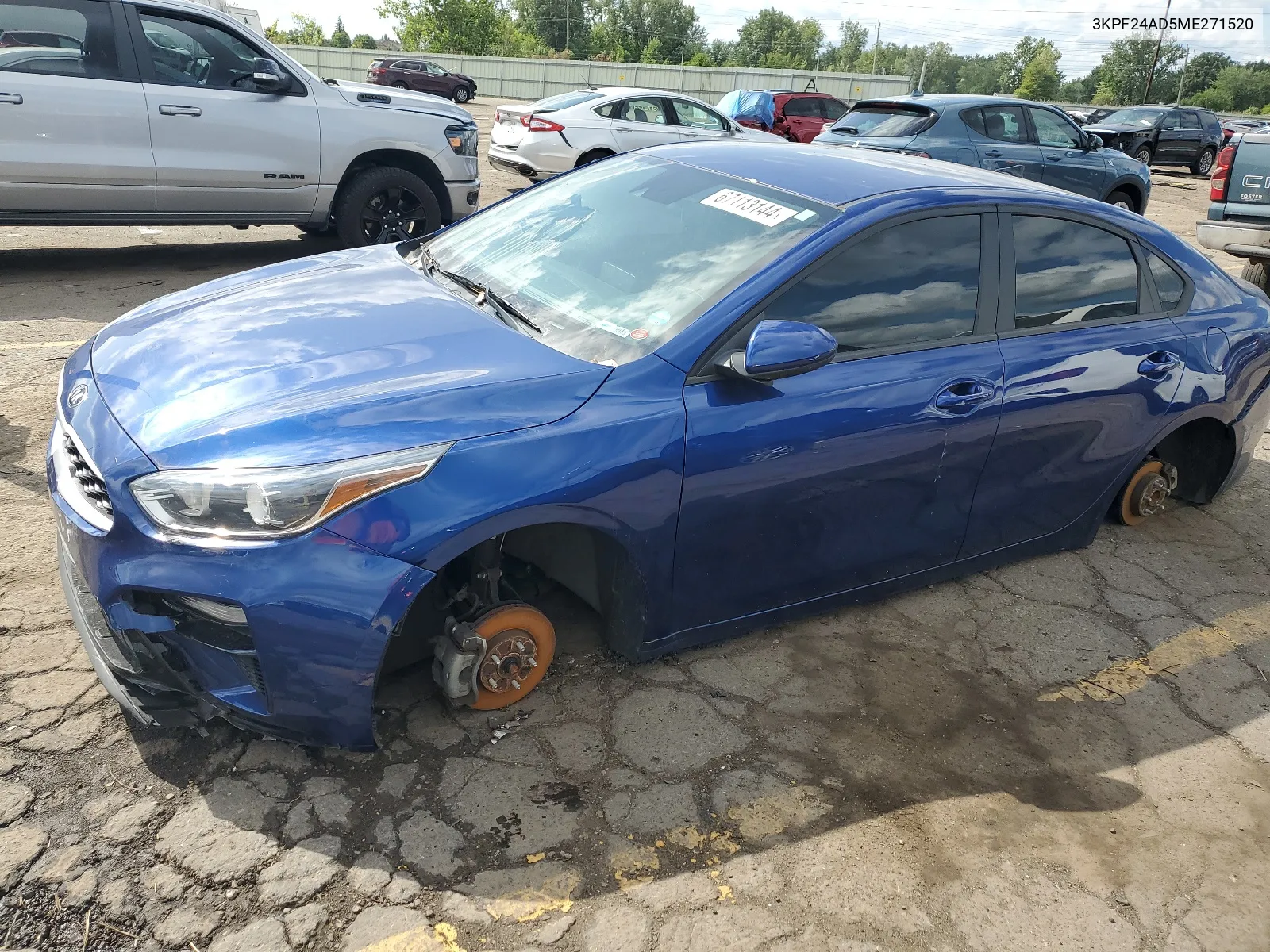 2021 Kia Forte Fe VIN: 3KPF24AD5ME271520 Lot: 67113144