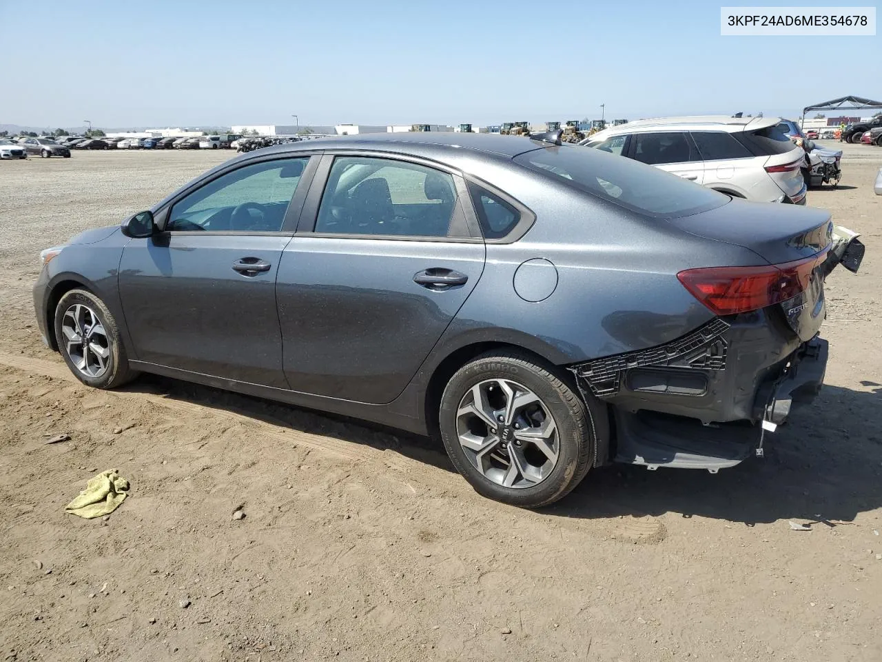 3KPF24AD6ME354678 2021 Kia Forte Fe