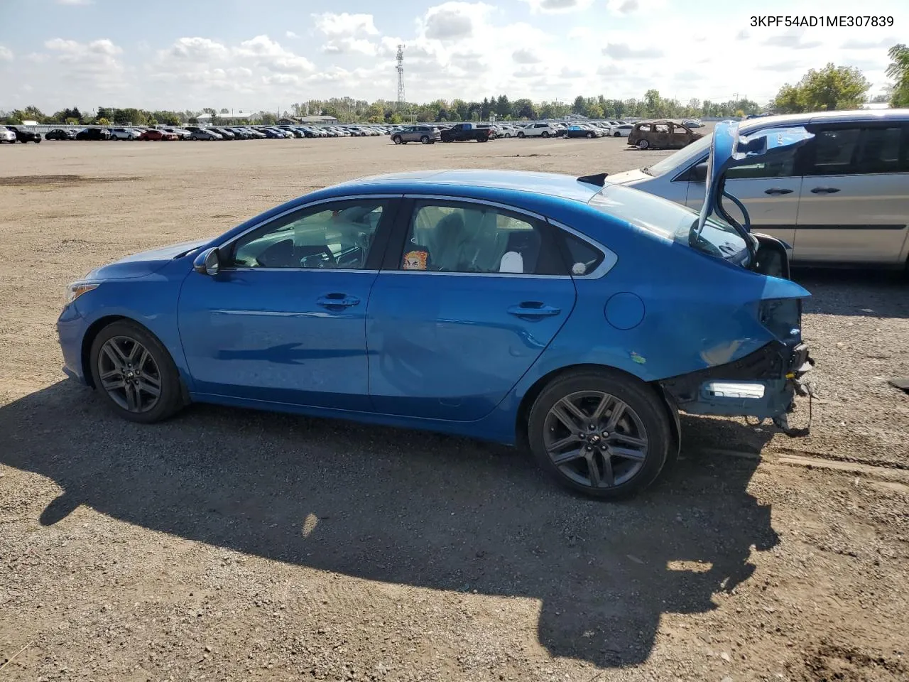 3KPF54AD1ME307839 2021 Kia Forte Ex