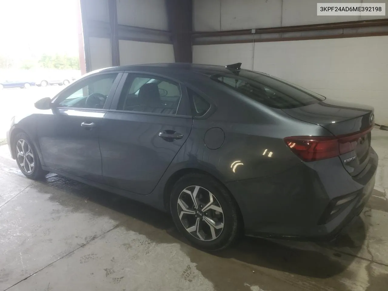 3KPF24AD6ME392198 2021 Kia Forte Fe