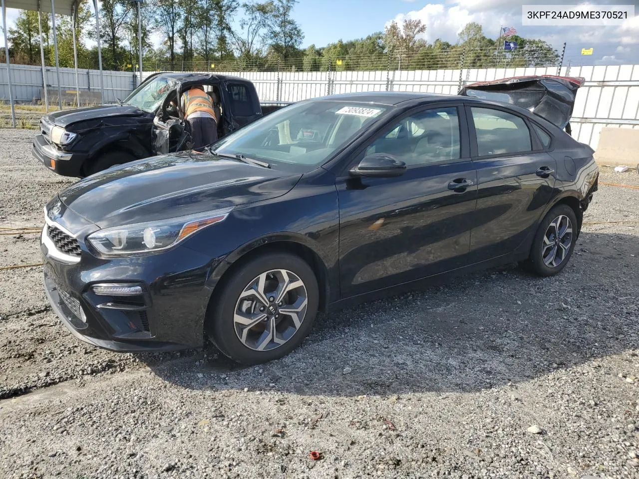 3KPF24AD9ME370521 2021 Kia Forte Fe