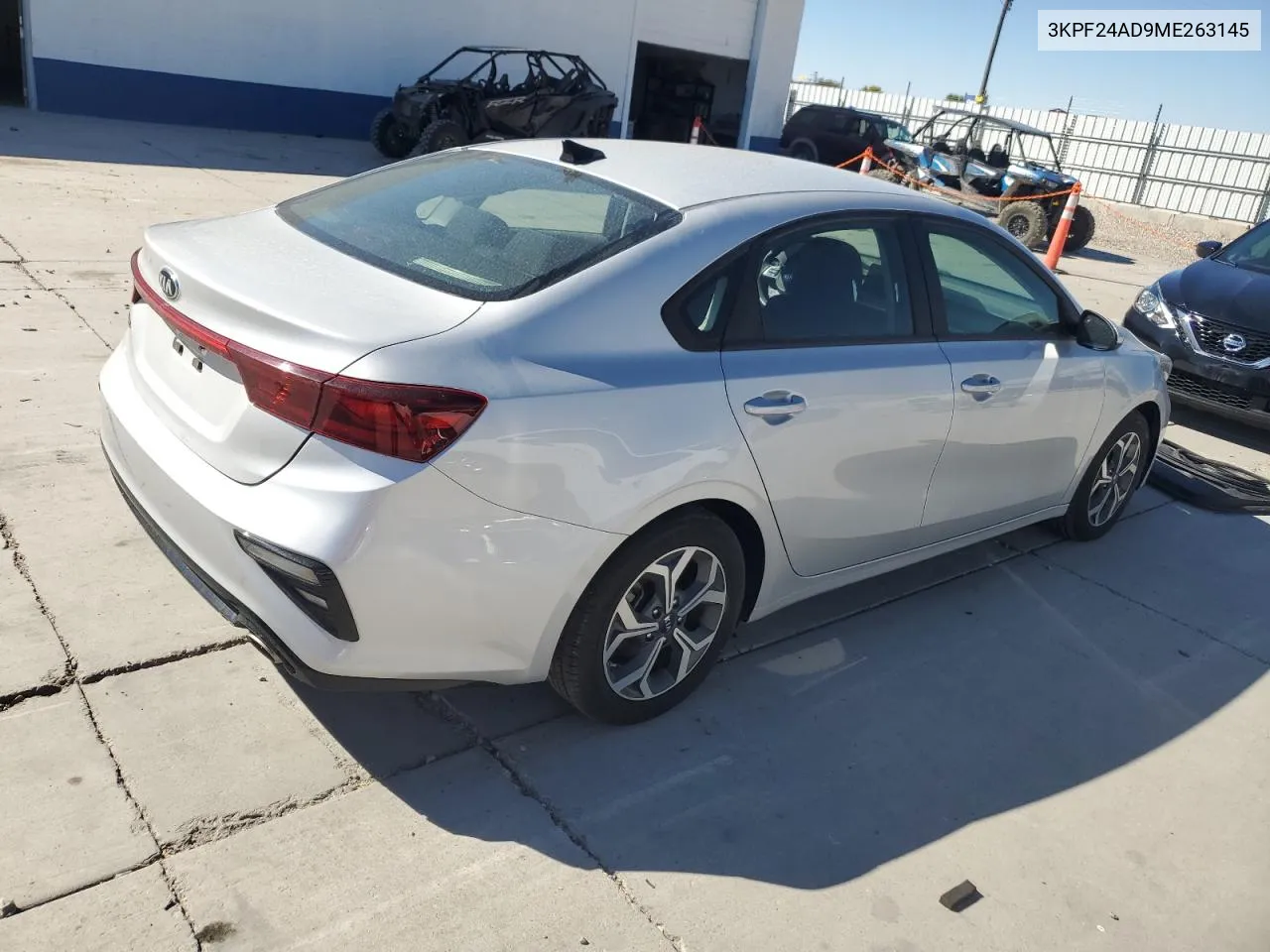 3KPF24AD9ME263145 2021 Kia Forte Fe