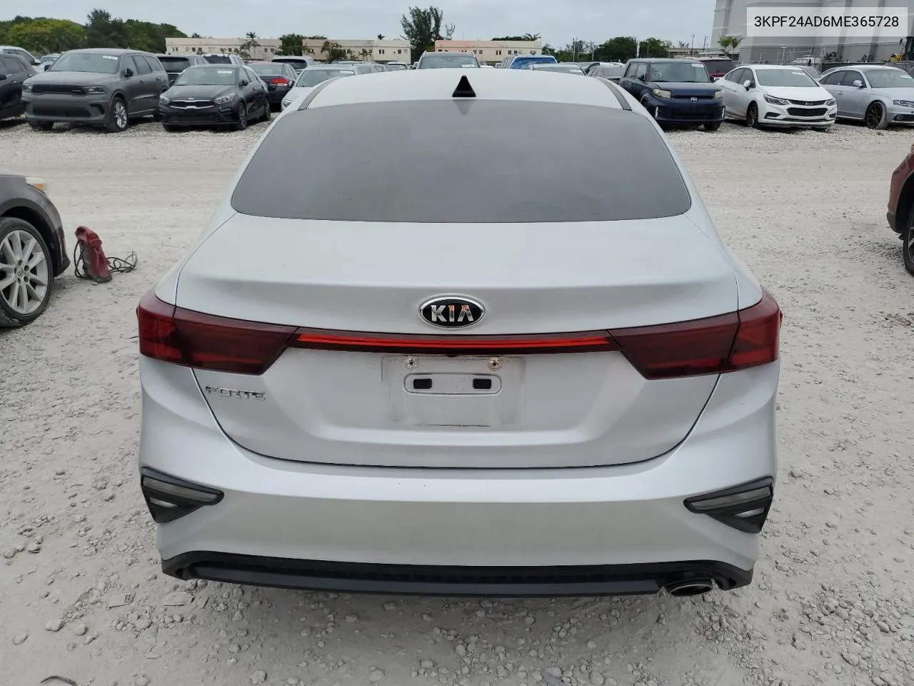 2021 Kia Forte Fe VIN: 3KPF24AD6ME365728 Lot: 76537424